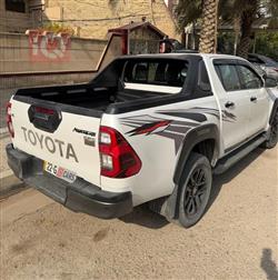 تۆیۆتا هایلۆکس